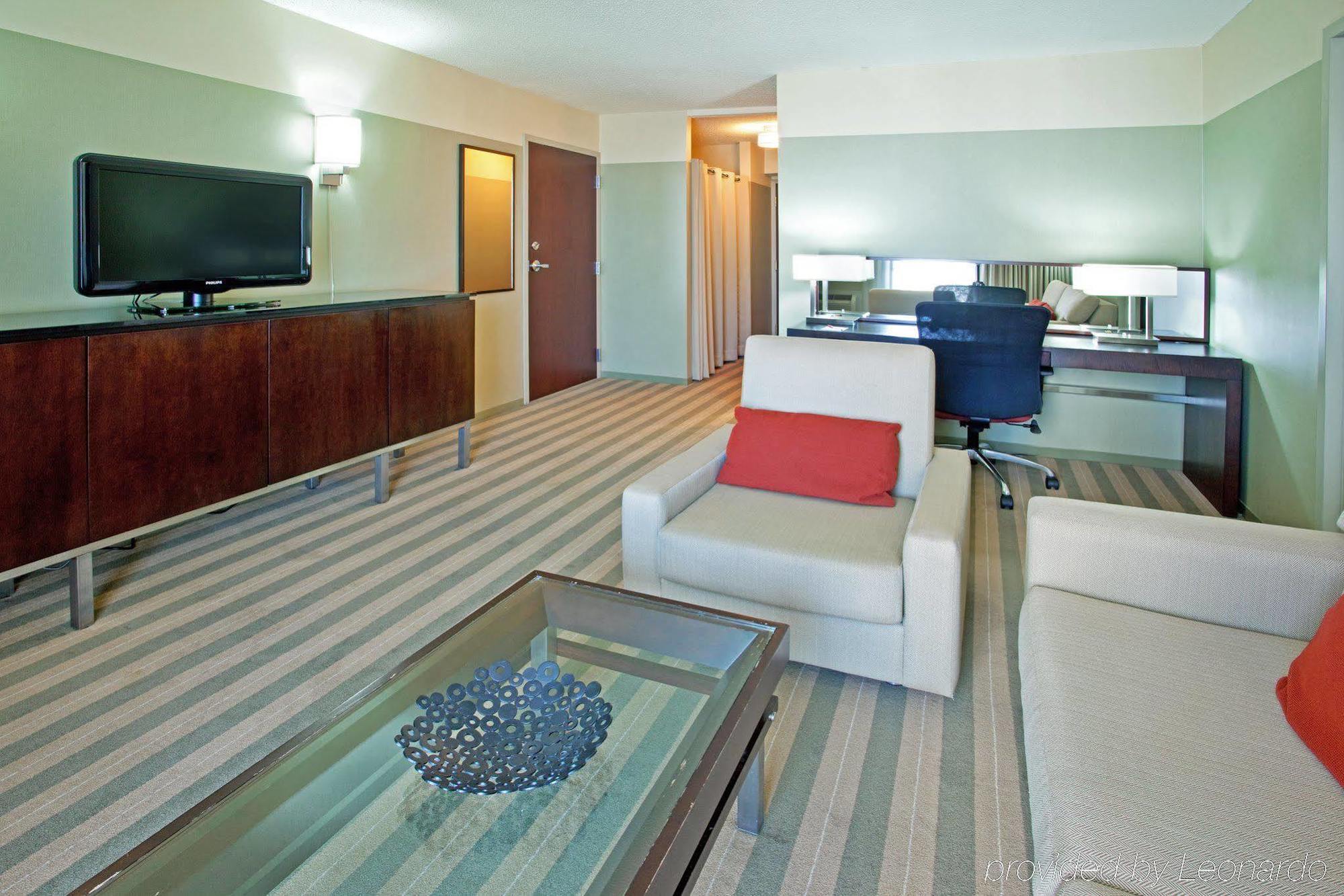 Crowne Plaza - Chicago West Loop By Ihg Hotel Exterior foto